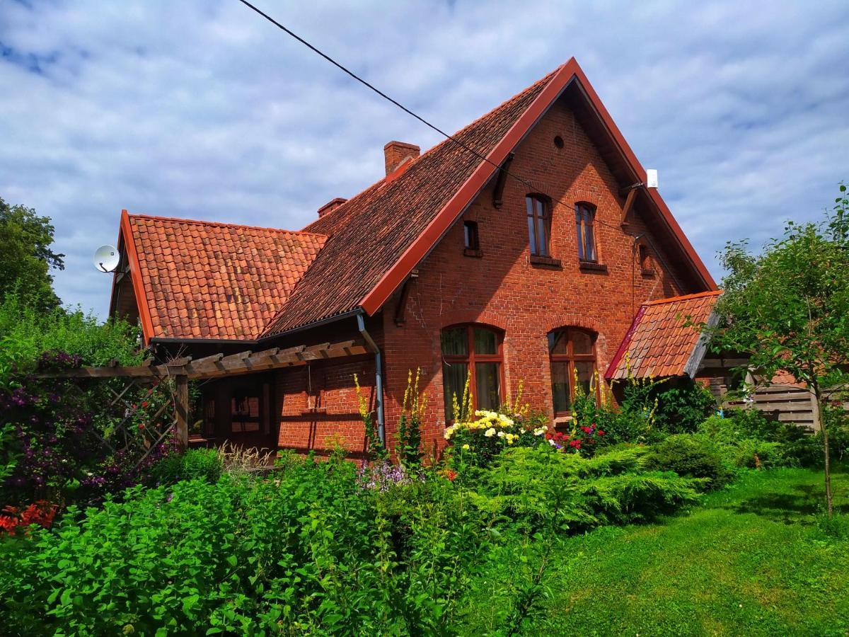 Lesniczowka Zawilec Budry Buitenkant foto